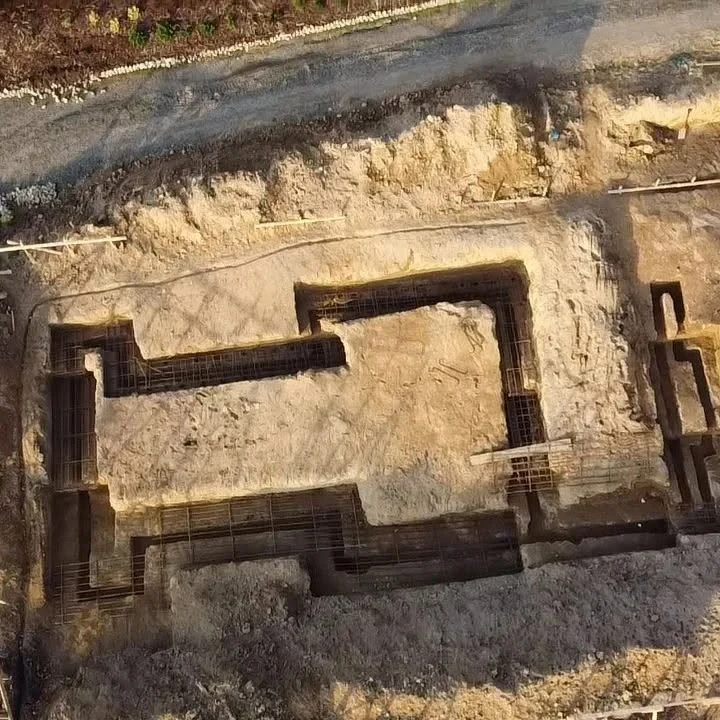 DIGABIT Te Roera Hills project — foundation trenches and reinforcement